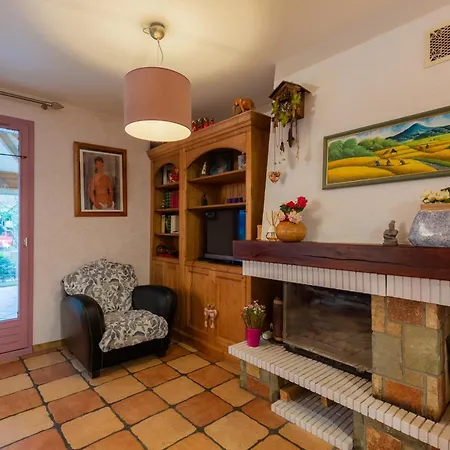 Maison Mitoyenne Proche