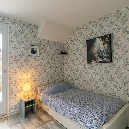 Dom wakacyjny Maison Mitoyenne Proche